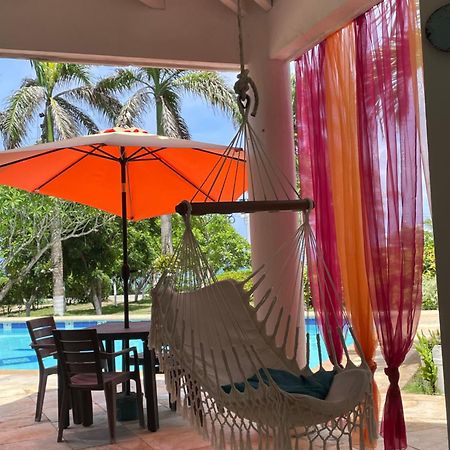 Casa De Las Flores Tropical San Andrés Extérieur photo